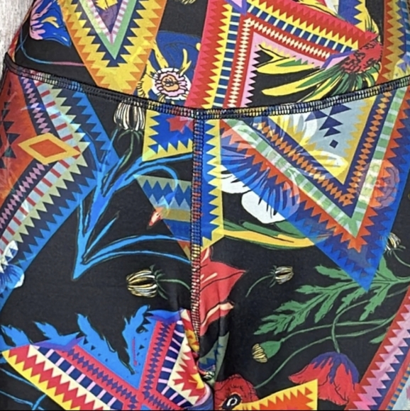 ISO - this LuLaRoe pattern - Picture 2 of 3